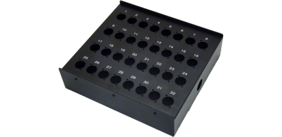 MTI Metall-Stagebox, 32 Bohrungen, Neutrik D-Serie